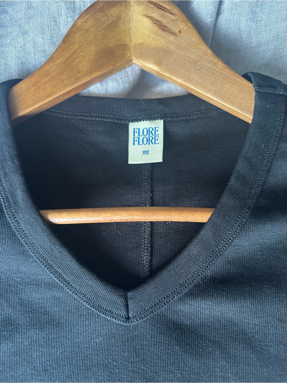 Flore Flore Jill Longsleeve Black V-Neck Top - Picture 3 of 6